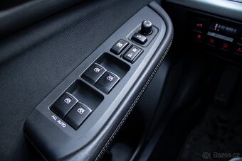 Subaru Outback 2.5i-S Exclusive NAVI CVT - 14
