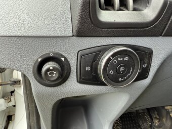 2018 FORD Transit 4x4 hlučná převodovka DPH - 14