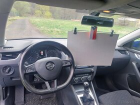 Prodám Škoda Octavia 2.0 TDI Elegance - 14