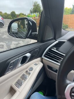 BMW X7 3.0 M50d - 14