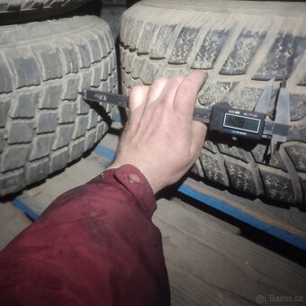 Prodám sadu ALU kol  rozteč 5x127 na Jeep grand Cherokee wj - 14