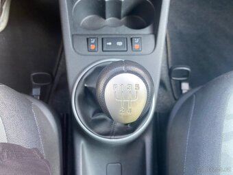 Škoda Roomster, 1.4i 63kW-1xMAJ.-STYLE-KLIMA - 14