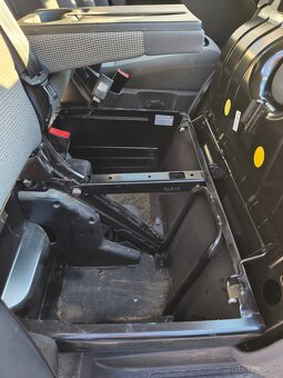 Volkswagen Caravelle T5 4motion - 14
