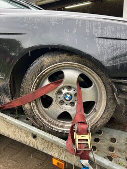 BMW e39 525i touring - 14