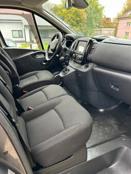 Opel Vivaro 1,6 biturbo 107kW - 14