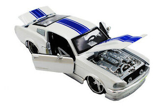1:24 rozprodám sbírku Ford Mustang - 14