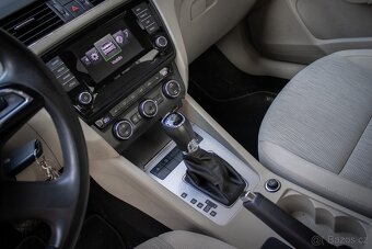 Škoda Octavia 1.6 TDI CR DPF Elegance DSG - 14