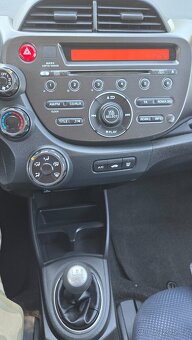 HONDA JAZZ 1.2 S 1MAJITEL - 14