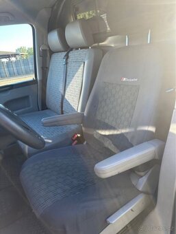 VW TRANSPORTER T5.1 103KW - 14