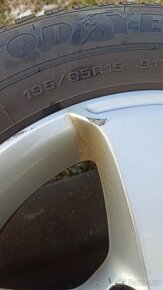 ALU kola VW 5x112 195/65 R15, zimní pneu Goodyear - 14