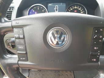VW TOUAREG 3,0 TDI,MANUÁL,PRUŽINY,TOP STAV - 14