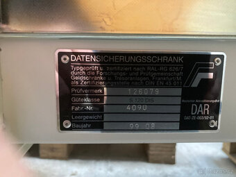 Trezor na diskety KASO 4090 za 4.000 kč - 14