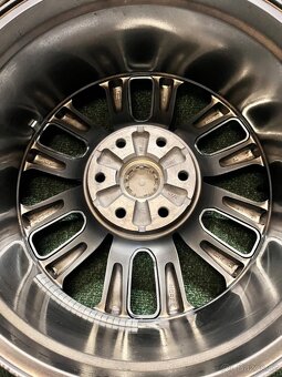 6x139.7 R20 Dodge RAM 1500 5. Generace - 2023 - TOP STAV - 14