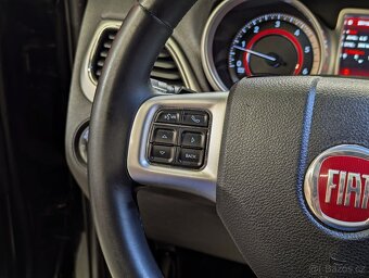 Fiat Freemont 2.0MJT 7MÍST TEMPOMAT, PDC - 14