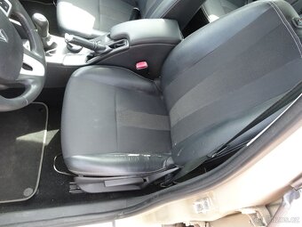 Renault Fluence 1.6i r.v.2010 (1.Majitel) DĚDICTVÍ - 14