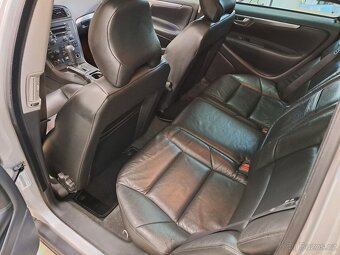 Volvo V70 2.4 LPG SUMMUM - 14