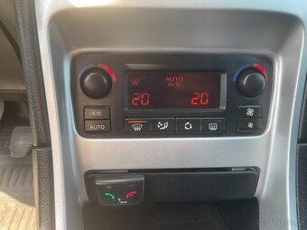 Peugeot 307 SW 1.6 HDi - 14