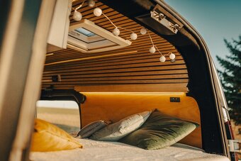 Pronájem obytné dodávky - 14