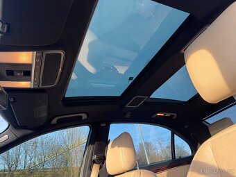 Mercedes-Benz 320 CDI Long 4Matic - 14