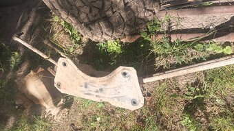 RAV4 Toyota - díly - 14