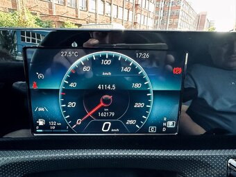 Mercedes-Benz CLA Shooting Brake SB 200 d 4MATIC Progresiv - 14