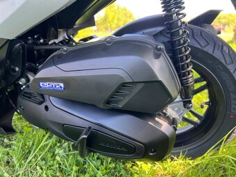 Honda Forza 125 ABS Smart TOP Box - 14