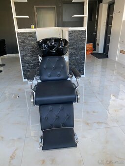Prodám křeéla pro barbera + křeslo s umyvadlem - 14