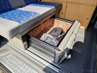 Volkswagen Multivan / 2.5TDi / 130PS / BEACH / MULTIFLEX / - 14