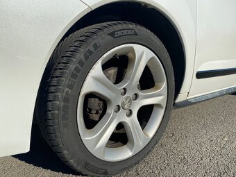 PEUGEOT 3008 2.0 HDI 120kW BÍLÁ 2012 4X4 - 14