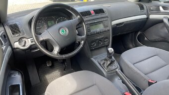 Škoda Octavia, 2.0 TDI 103KW // bez STK // - 14
