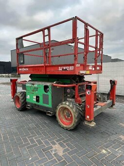 TERÉNNÍ NŮŽKOVÁ PLOŠINA SKYJACK SJ 6832 RT - 14