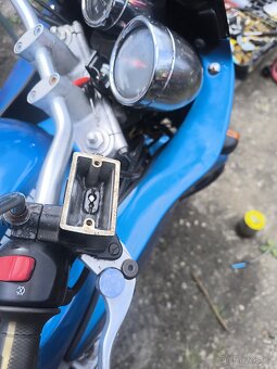 Suzuki Bandit GSF 600 S rv1998 - 14
