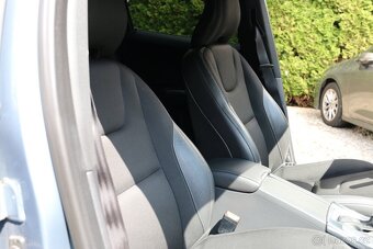 Volvo XC60 2.0 140 Kw, AUTOMAT,Tažné - 14
