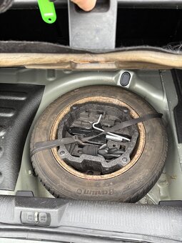 Peugeot 407 1,6 HDi - 14