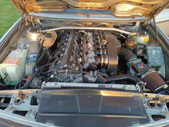 BMW E28 - 14
