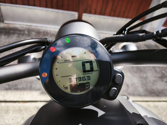YAMAHA XSR 700 - 14