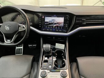Volkswagen Touareg 3.0TDi,210kW,4x4,R-Line,Vzduch,LED,tažné - 14