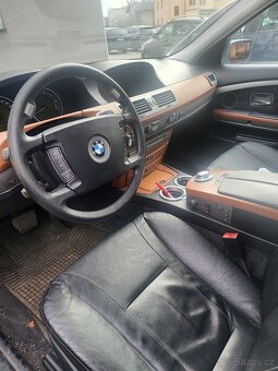BMW 735i,r.v.2002,E65,nova STK 2/2027,odnímatelné tažné - 14