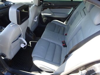Škoda Superb 2.0 TDI L&K r.v.2007 - 14
