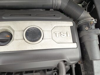 Škoda Octavia 1.8 TSI - 14