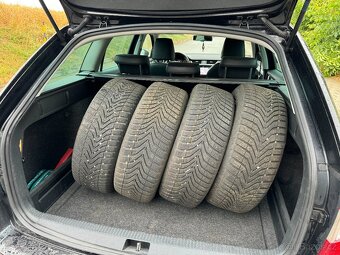 Škoda Octavia 2.0TDI Tažné  Navi Elegance Vyhrev ROZVODY - 14