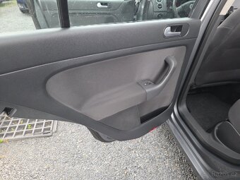 Volkswagen Golf Plus 1.9 TDI - 14