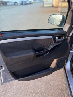 Opel Meriva 1.7CDTi 74Kw rv.2004 - 14