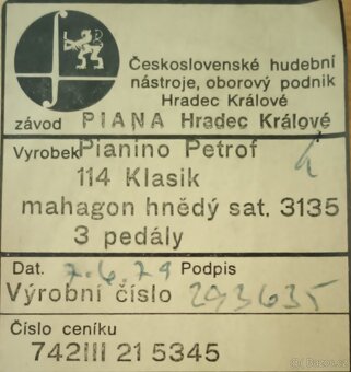 Pianino Petrof 114 k 3 pedály s moderátorem na ztišení - 14