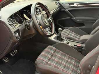 VW Golf 7 GTI Performance / 150.000Km /DCC/Dynaudio/Panorama - 14