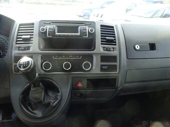 Volkswagen Caravelle 2,0TDi-9 MÍST - 14