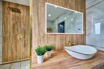 Prodej bytového domu po kompletní rekonstrukci - 14