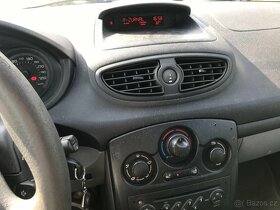 Renault Clio 1.5 dci 50kw - 14