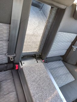 ŠKODA OCTAVIA COMBI 1.6TDi 77KW KLIMATIZACE TEMPOMAT - 14