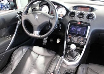 Peugeot 308 2.0 HDi 103 kW Cabrio Kamera / nafta manuál - 14